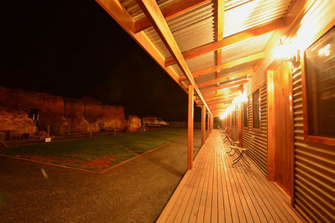 The Silverton Hotel Esterno foto